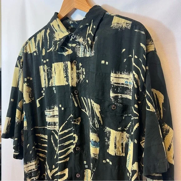 Tori Richard Mens 100% Silk Patterned Button Down Collared Shirt - Picture 3 of 8